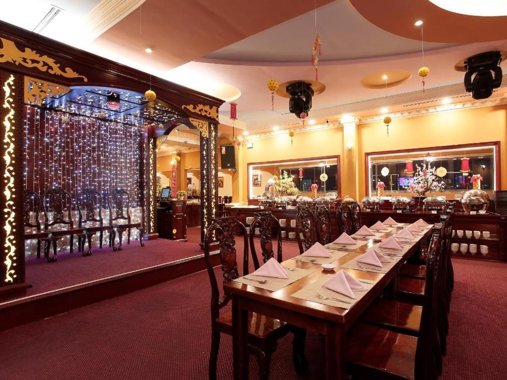 New Pacific Hotel Ho Chi Minh City Exterior photo